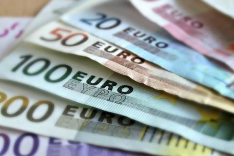 ΕΚΤ: Η χρήση του ευρώ διεθνώς παρέμεινε σε γενικές γραμμές σταθερή το 2023
