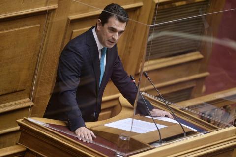 Ο Κώστας Σκρέκας κατά τη χθεσινή συζήτηση στη Βουλή για τον προϋπολογισμό