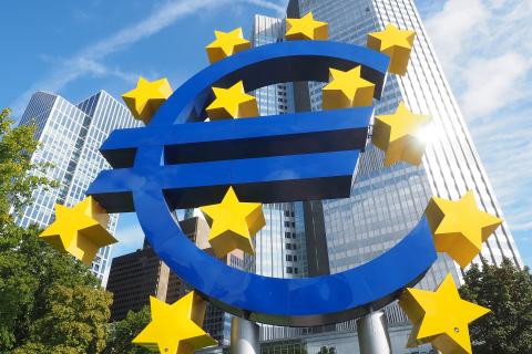 Επιτόκια: D-day η σημερινή για την ευρωπαϊκή οικονομία - Η ΕΚΤ πατάει το κουμπί - Πότε θα ανασάνουν τα νοικοκυριά 