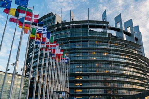 Ευρωεκλογές: Η οικονομική ατζέντα του νέου Κοινοβουλίου και οι προβλέψεις για τη σύνθεσή του